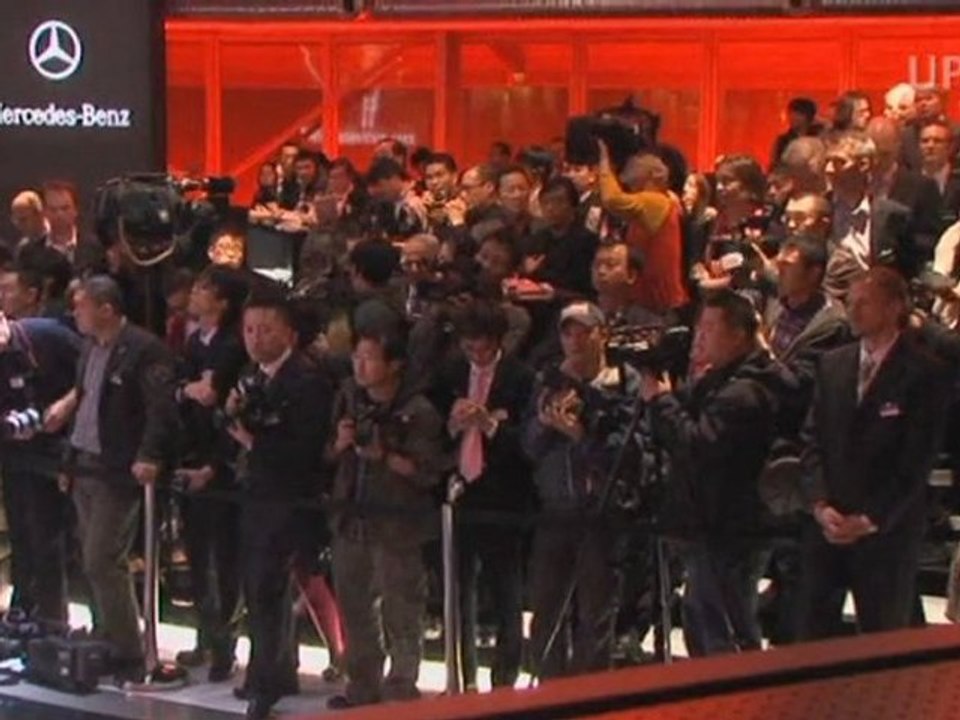 UP-TV Auto China 2010: Mercedes Premieres (EN)