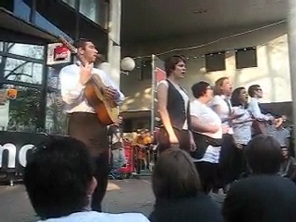 Les Tistics, Britney Spears Printemps de Bourges 2010