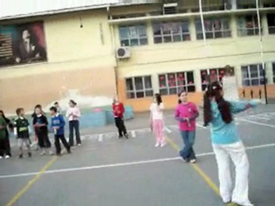 Zübeyde Hanım İ.ÖO 3-B Sınıfı 23 Nisan Çalışması1  2009-2010