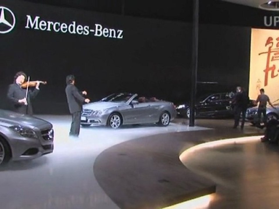 UP-TV Auto China 2010: Mercedes E-Klasse (EN)