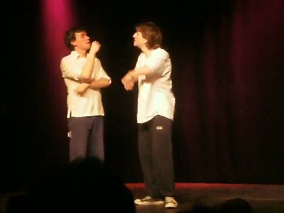 Colors spectacle d'impro au Petit Théâtre du Gymnase #0