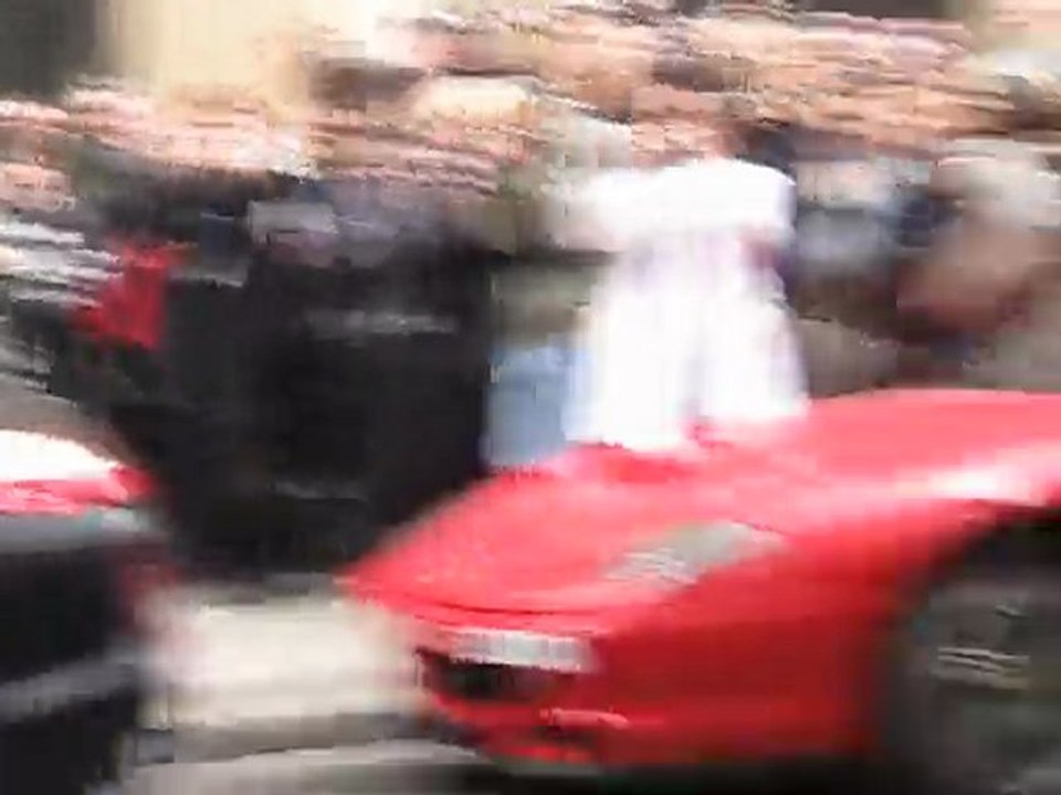 Georg devant l'hôtel - le 13 avril 2010 à Paris