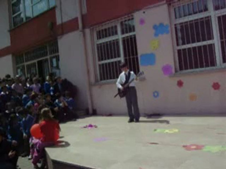 2010-2011 -- Solo Gitar Gösterisi