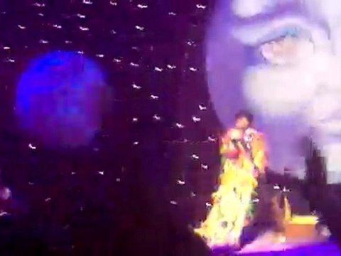 Mika - Dr John - dôme de Marseille le 23.04.10 (suite)