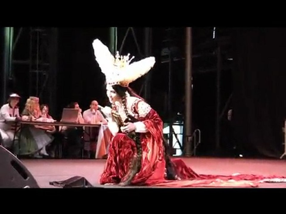 Eurosplay reine des miroirs du film les freres Grimn