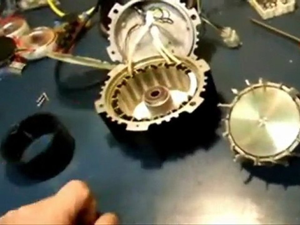 Permanent Magnet Motor DIY Plans - How to make a PMG