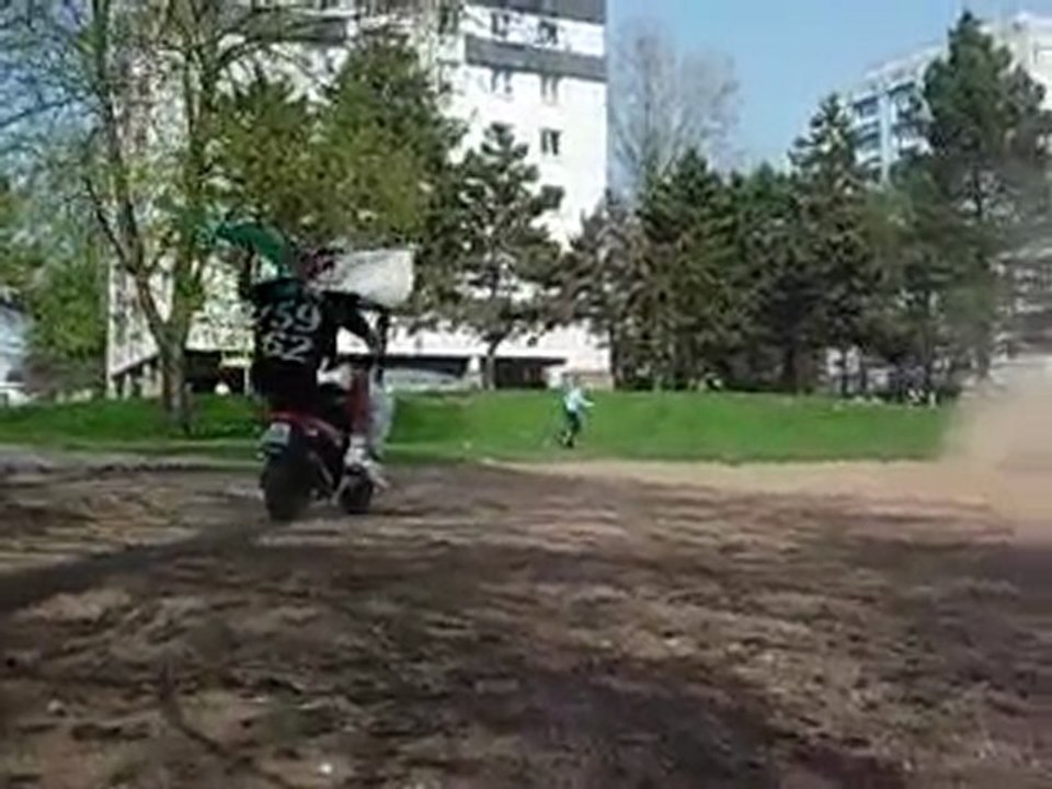 Bm 325 td e36 mdr yé bon redbull i c represente 62 !!!!