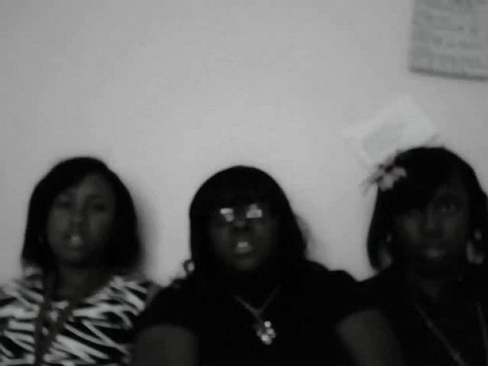 2ne1 i dont care spoof xD