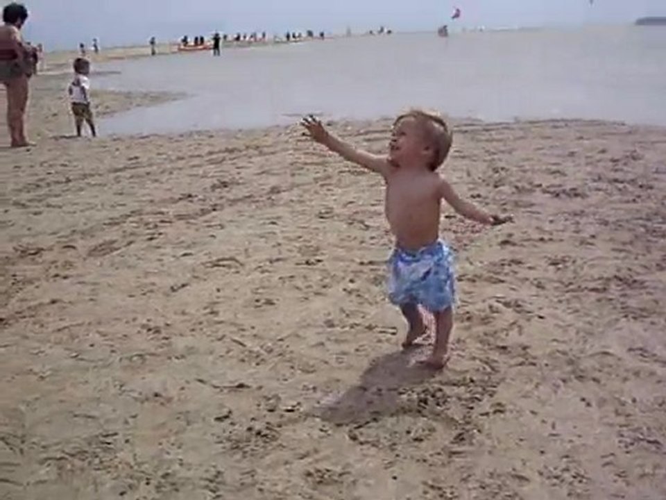 Timothée plage Avril 2010