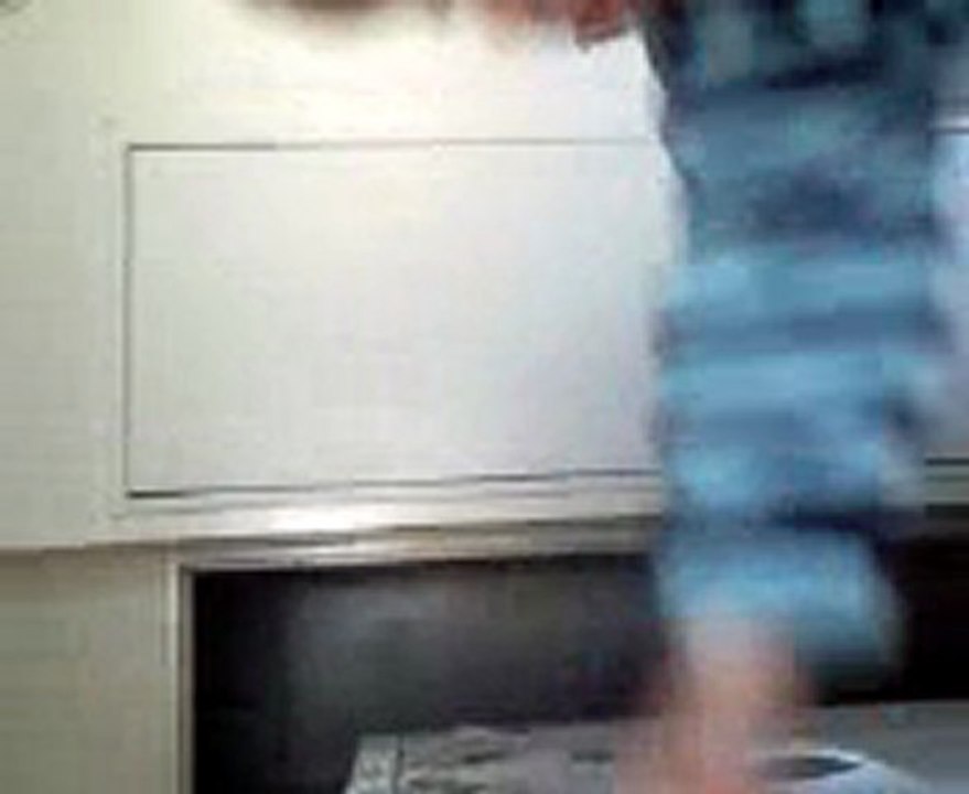 noah fé bisous tata aurore