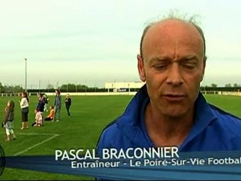 Football CFA2 : Le Poiré-sur-Vie / Tours (1 à 0)