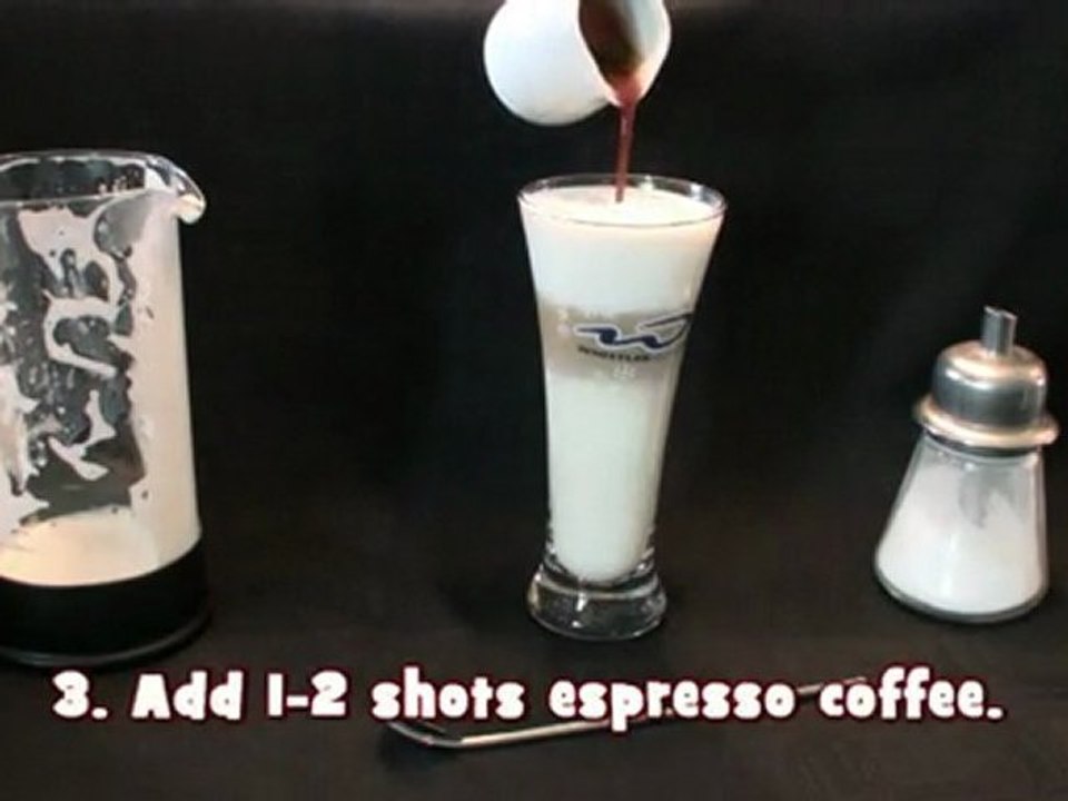 How to pour a Latte Macchiato in under 1 Minute