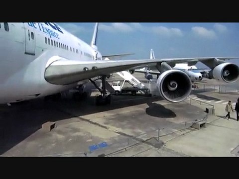 musée de l'air et de l'espace : le 747 et photos