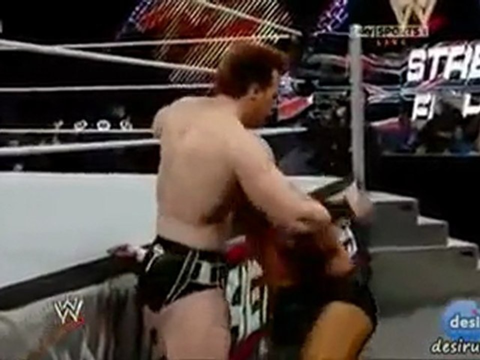 Triple H vs Sheamus [Extreme Rules]