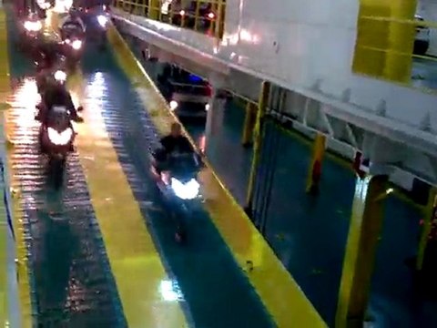 13ο 36ωρο αφιξη στον πειραια