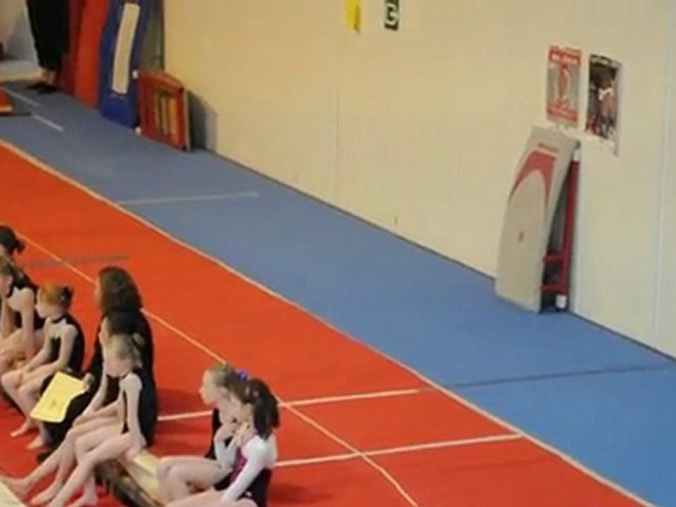 Elisa saut 2 Hainaut 2010