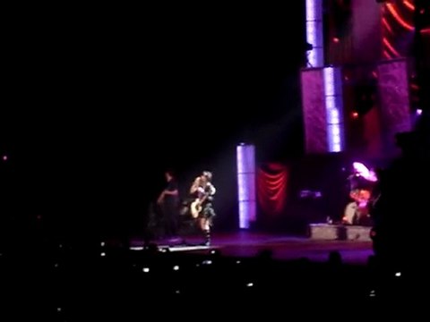 zombie - the cranberries, zénith de paris