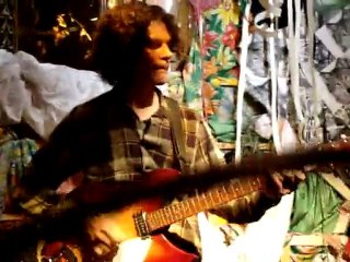 Folie Ordinaire  @  London Favela Chic