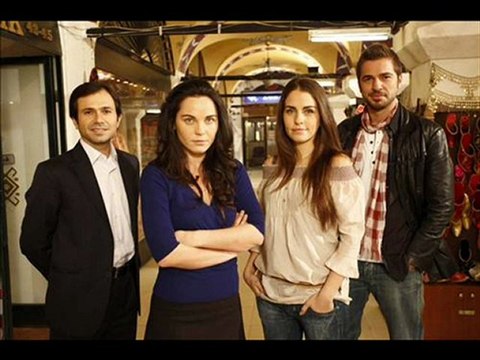 Yonca Lodi Gölgelerime Isik Tut ~ MetekoLikstyle.Net