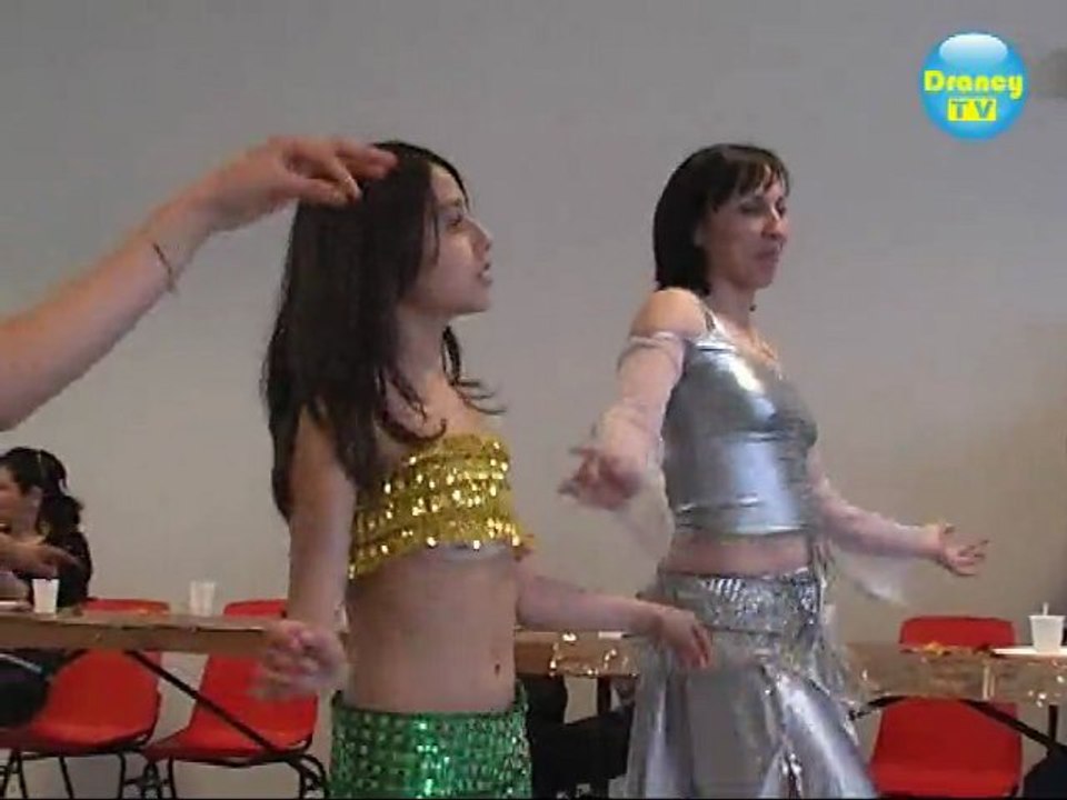 Après-midi dansant du CDPHA : Spectacle de danses orientales