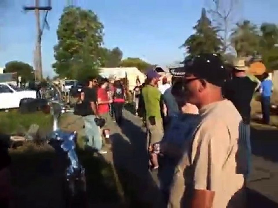 Korn - Oildale (Leave Me Alone) -  Behind the Scenes