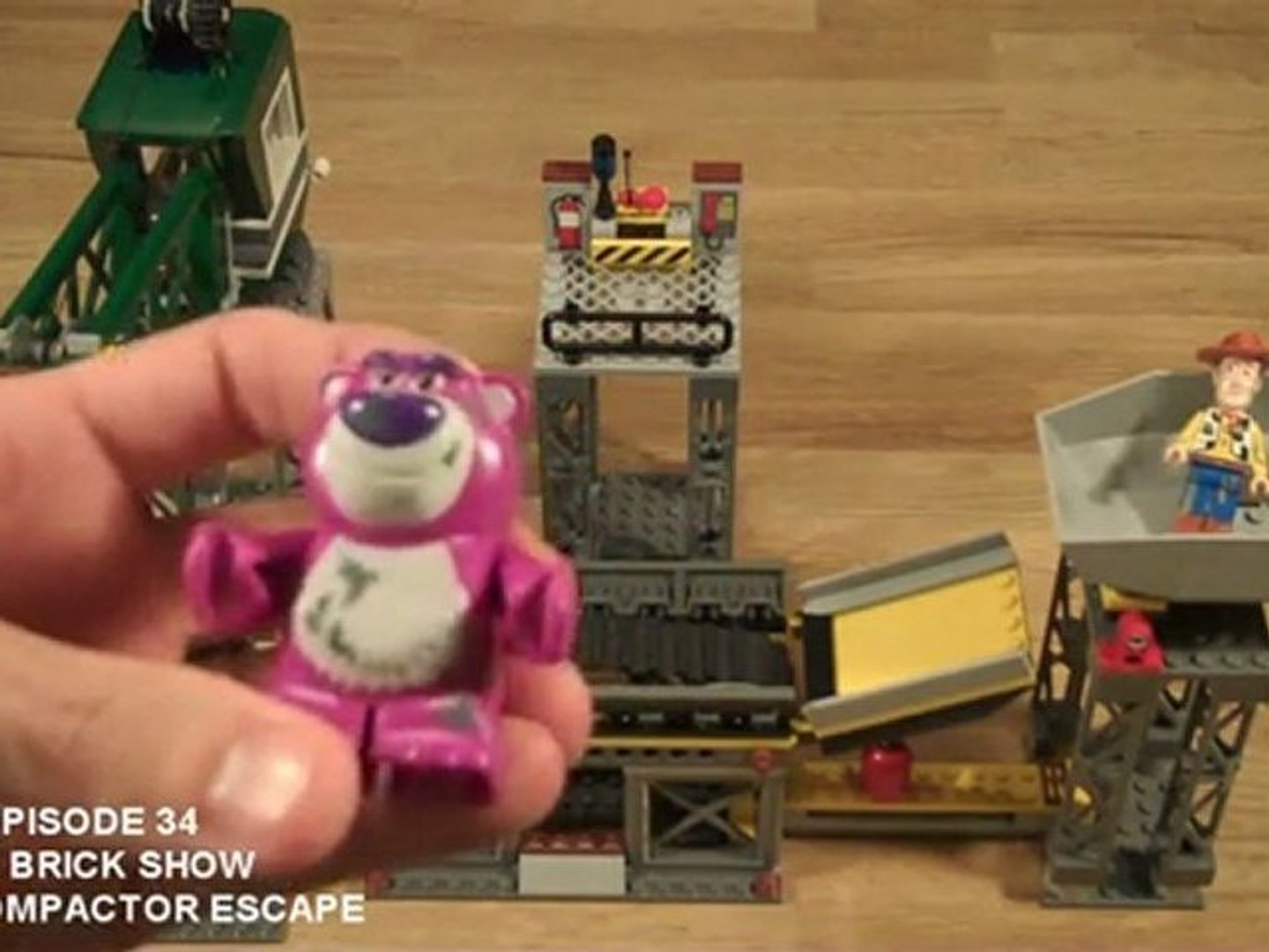 LEGO 7596 : LEGO Toy Story 3 Trash Compactor Escape Review - video  Dailymotion