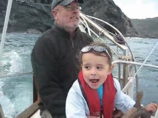 elsa conduit le bateau