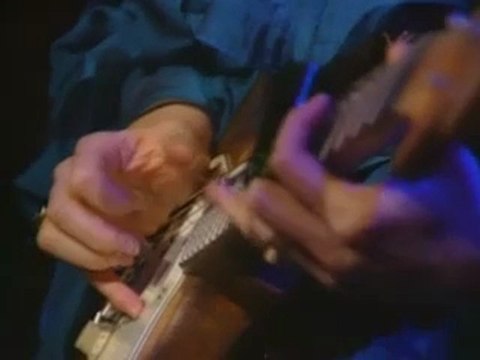 John Lee Hooker and Bonnie Raitt play I'm In The Mood