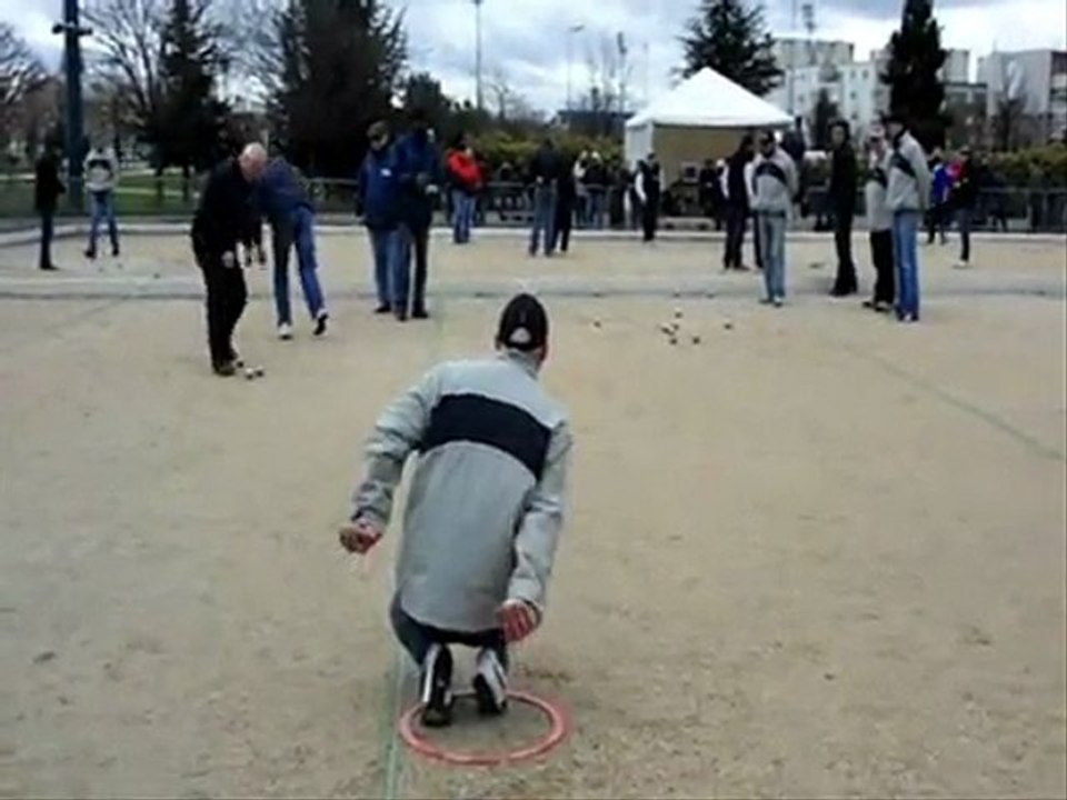 PETANQUE