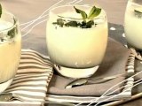 Recette de Velouté froid de concombres à la menthe