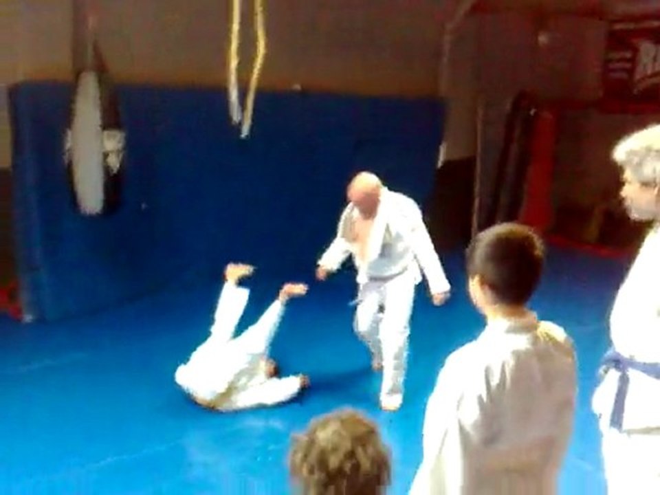 Abel defie le prof