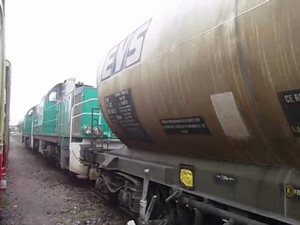 arriver du train de ciment a lumbres