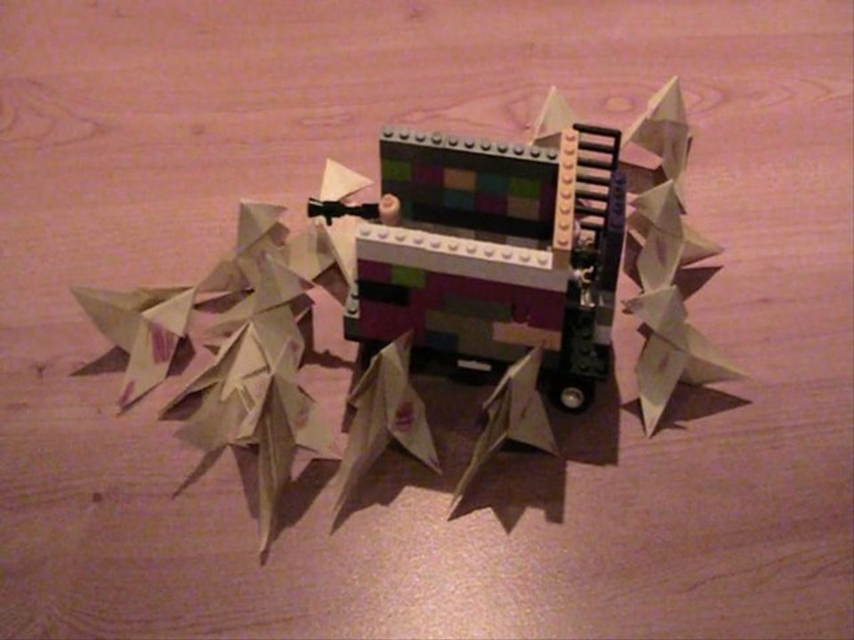 Une vie d`origami Crash Course la bataille finale