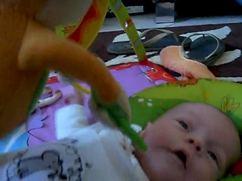 29 avril - sur le tapis d'éveil