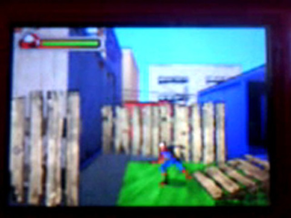 Ultimate Spiderman DS:bug sous le toit.