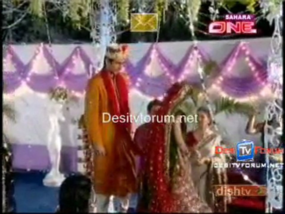 Wo Rahne Wali Mahlon ki 30th Apr 10 - pt4