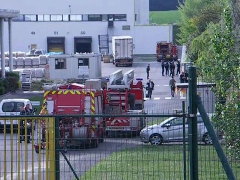 Breuil-le-Sec : Evacuation des locaux de Weldom