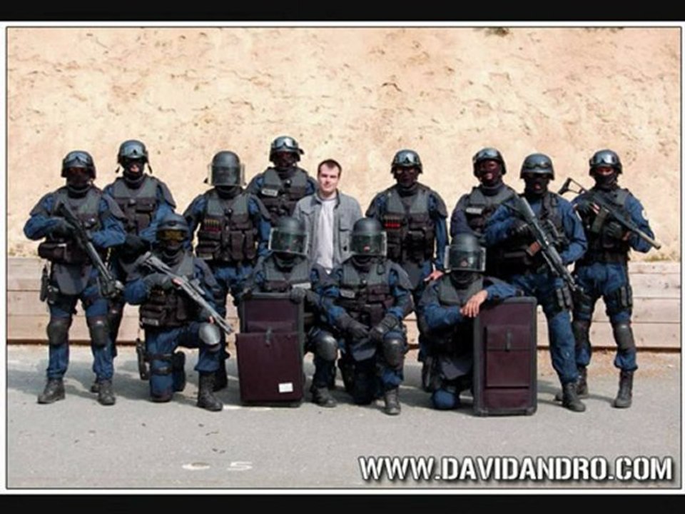 GIGN, 1er RPIMa, FIPN, GIPN, SWAT, USMC... Par l'illustrateu