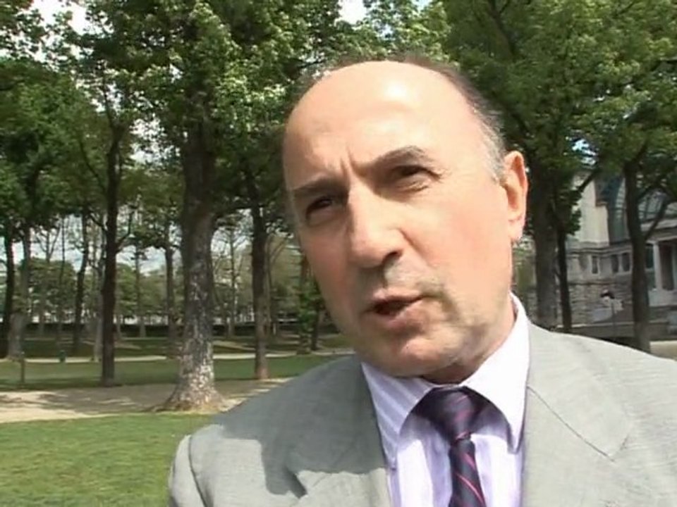 Belgium votes to ban wearing of Islamic burqa in public