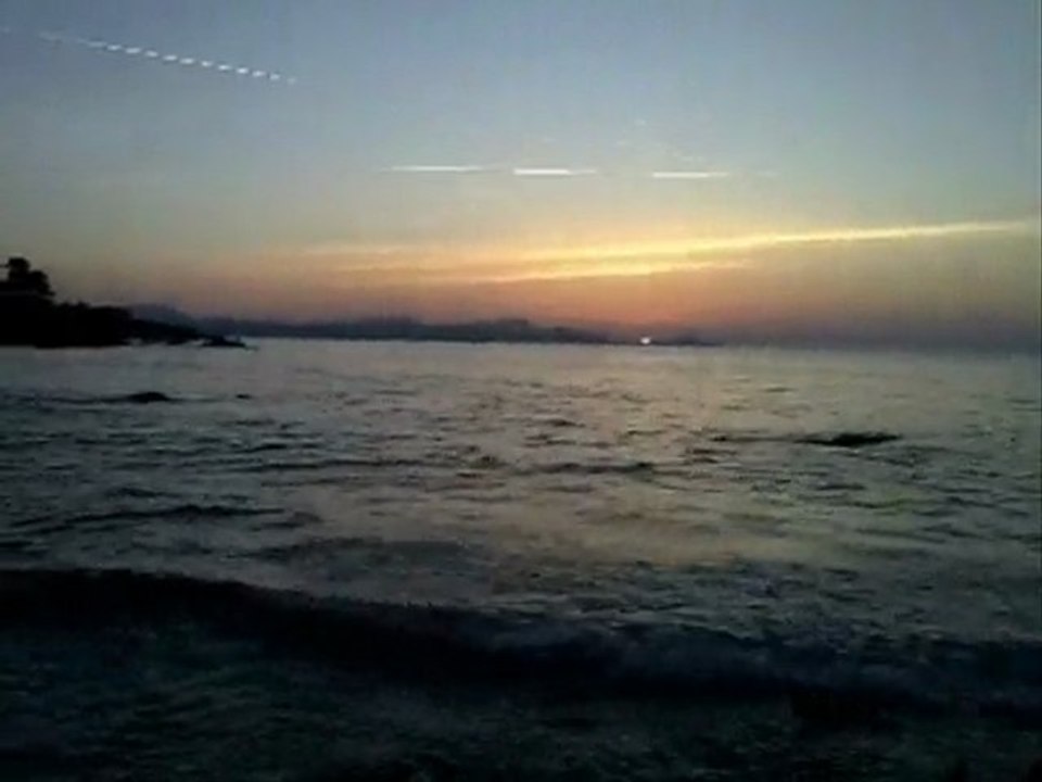 FREJUS  -  Levé de soleil