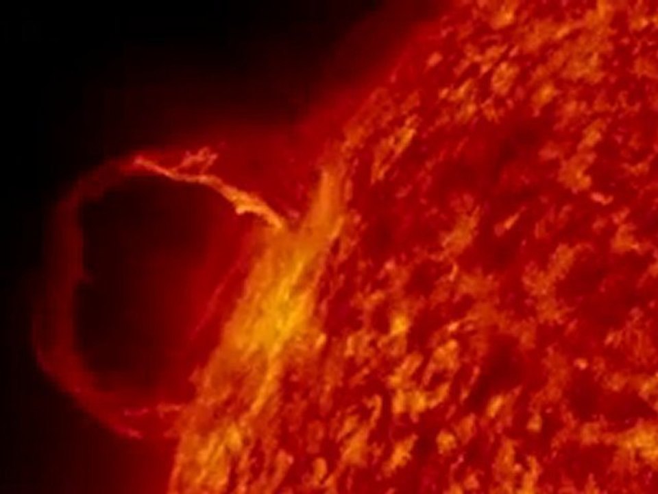 Le soleil et son atmosphère vus en 3D par satellite SDO(2)