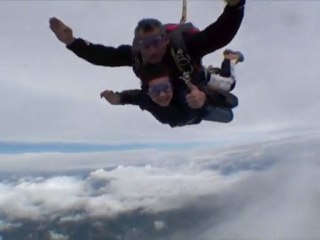 premier saut en parachute le 1/05/10