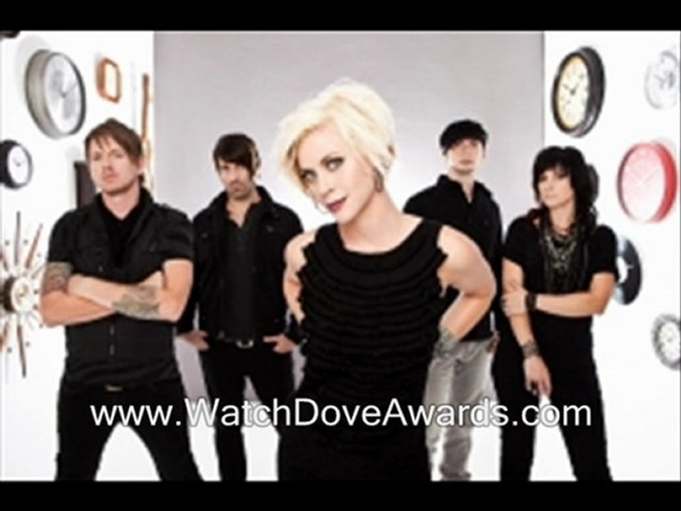watch 2010 Dove Music Awards live online