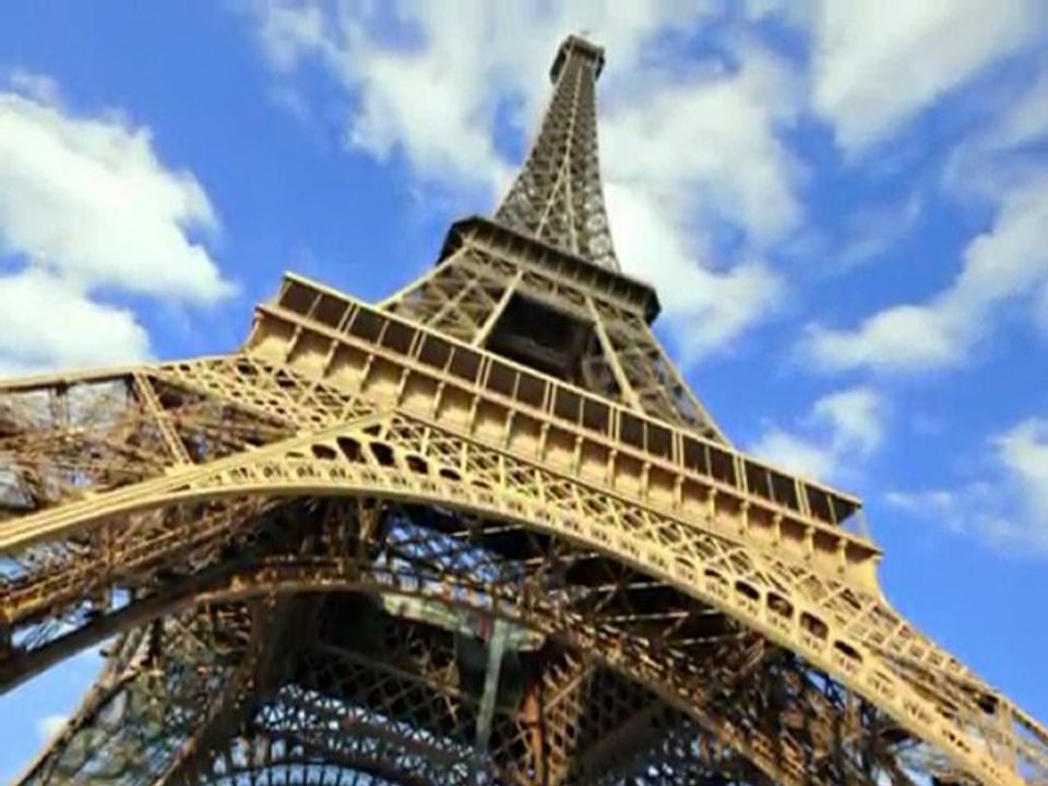 Tamron 18-270mm f/3.5-6.3 Di II VC Sample Image Lens Review