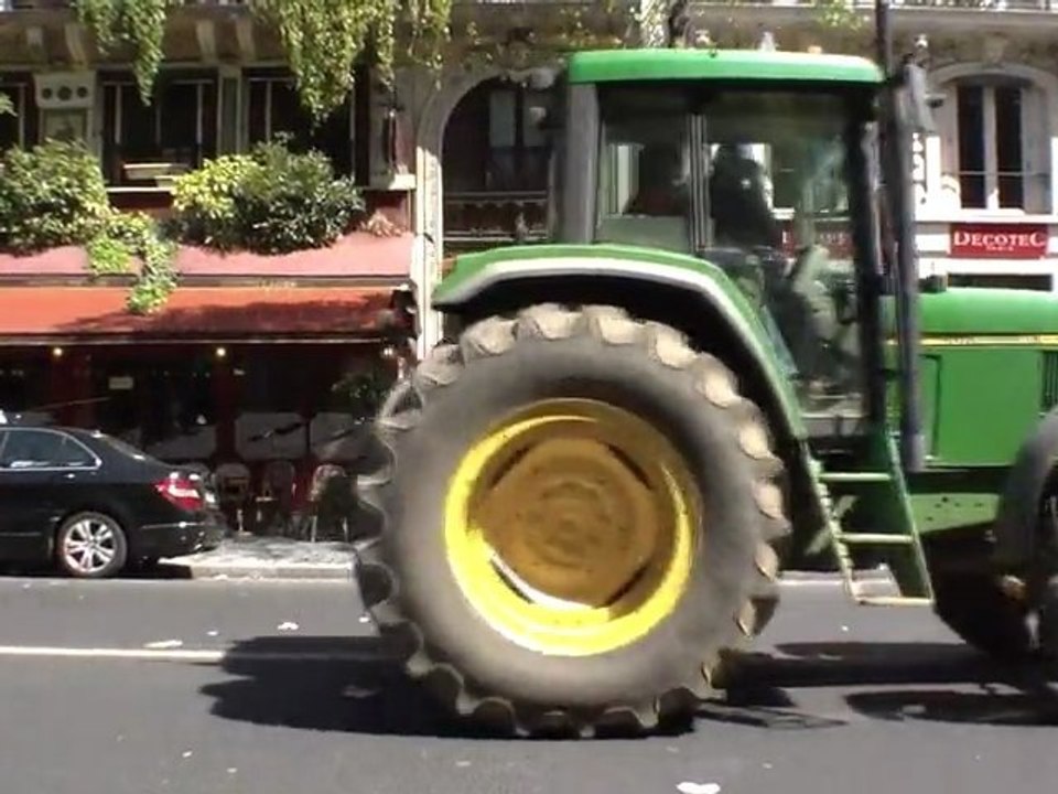 Des tracteurs à paris