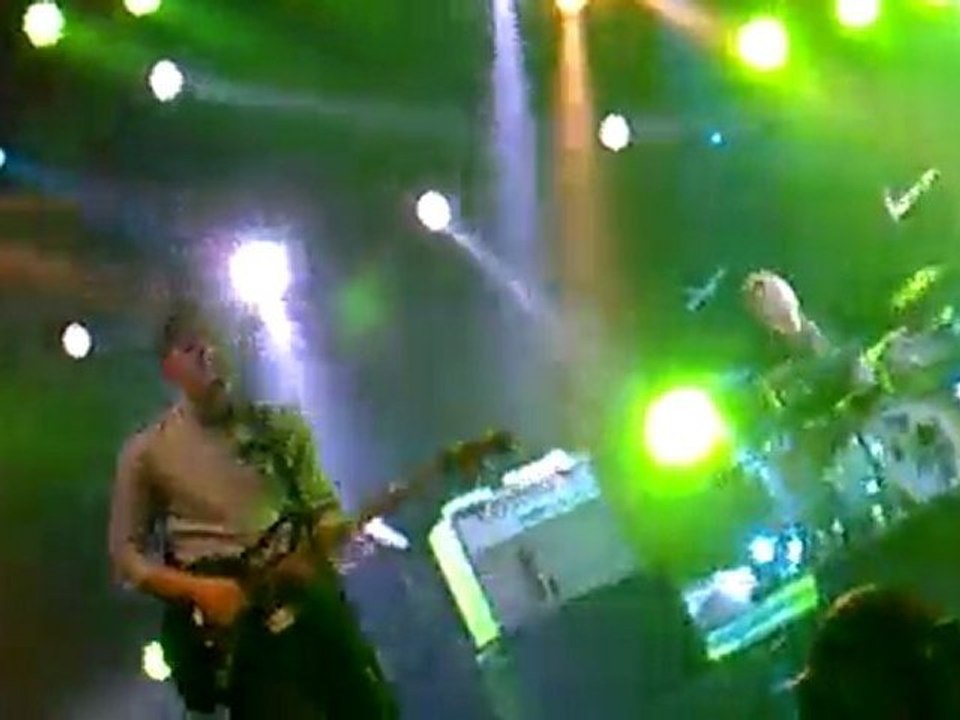 Two doors cinema club-2sur4-printemps de Bourges 2010-17avri