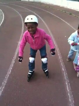 Christella et ses nouveaux rollers