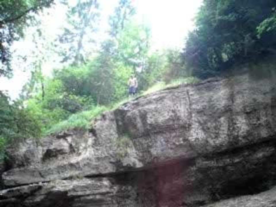 enorme saut dmoi
