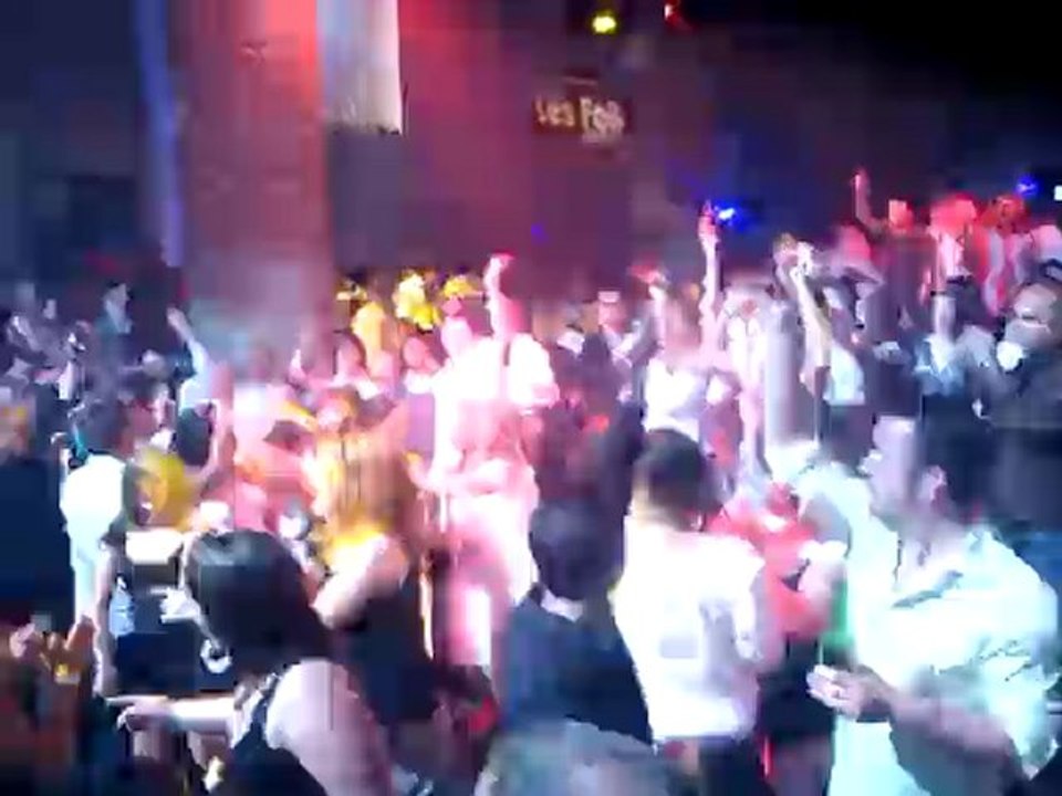 flash mob folies namuroise 1er mai 2010