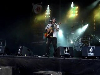 Tony Nephtali Printemps de Bourges 2010 ( Live acoustic )